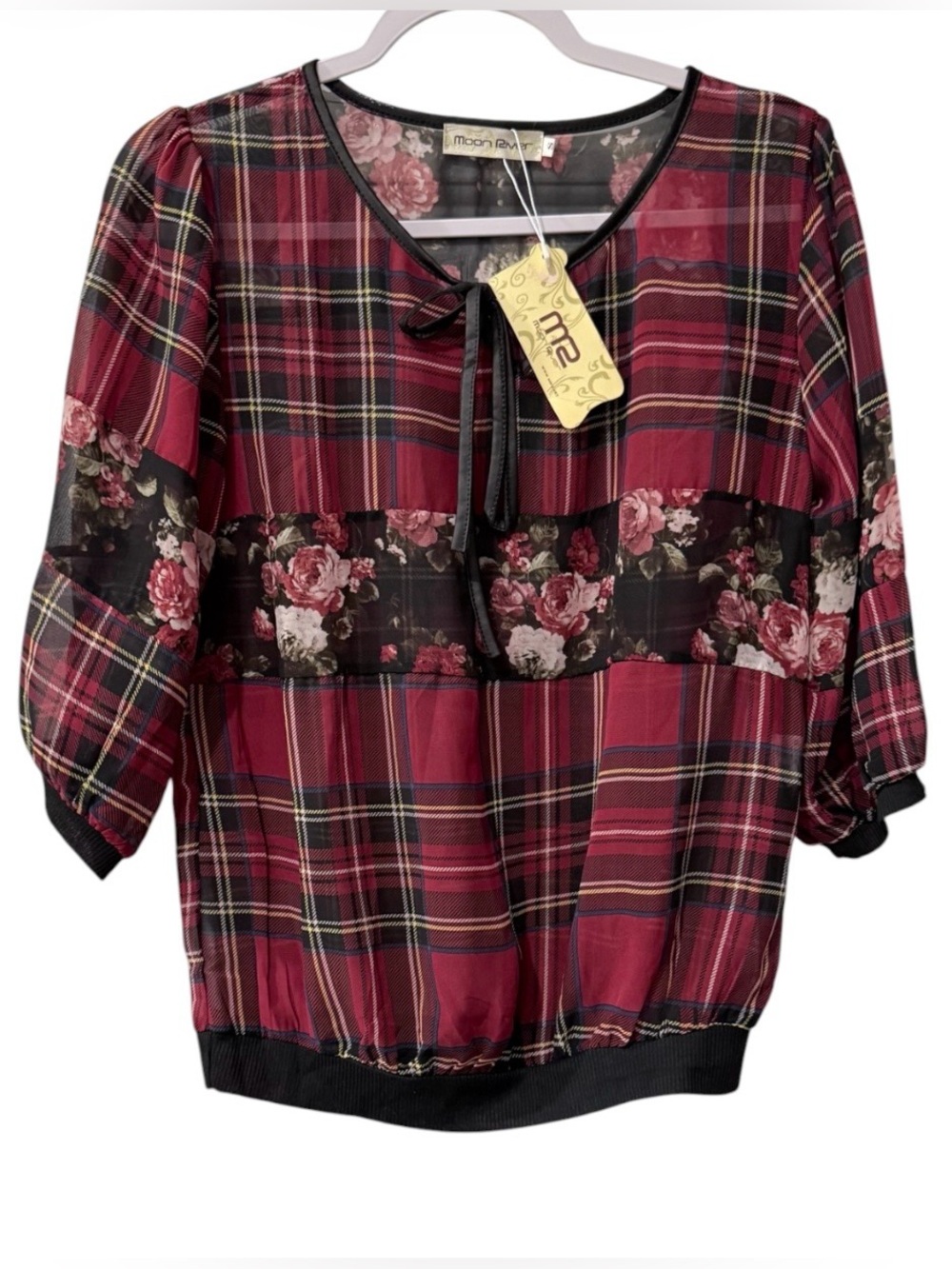 NWT Moon River women’s Small 1/2 sleeve floral red & black plaid sheer blouse